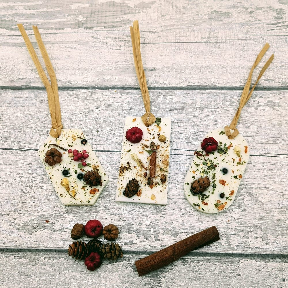 Soy wax hanging ornament set