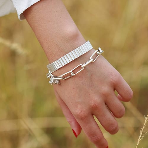 Classic Ondulée Bangle - Silver - Olivia Taylor